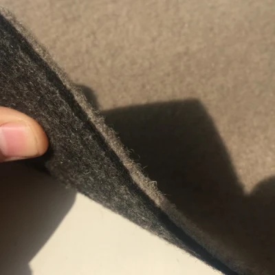 Aiguille de tapis perforée à l'aiguille 100 % polyester